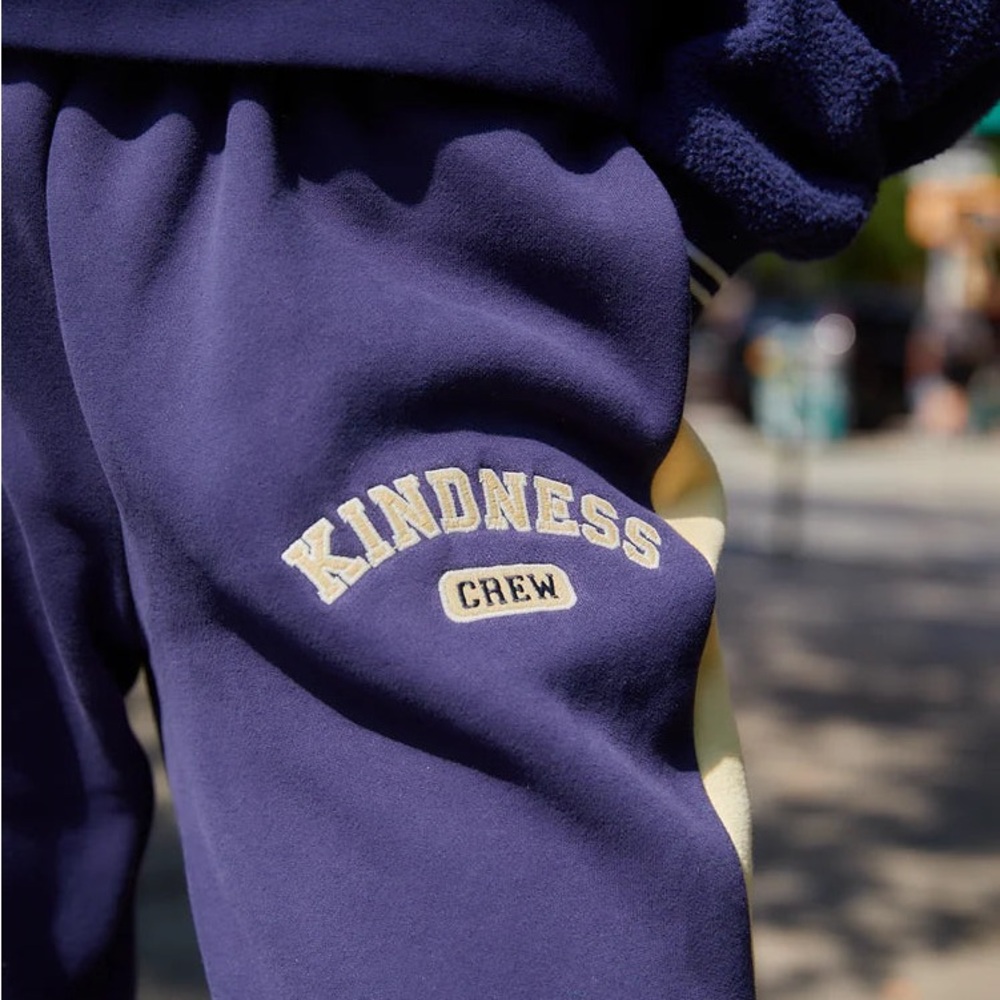 Mayfair Kindness Crew Navy Sweatpants M/L NEW